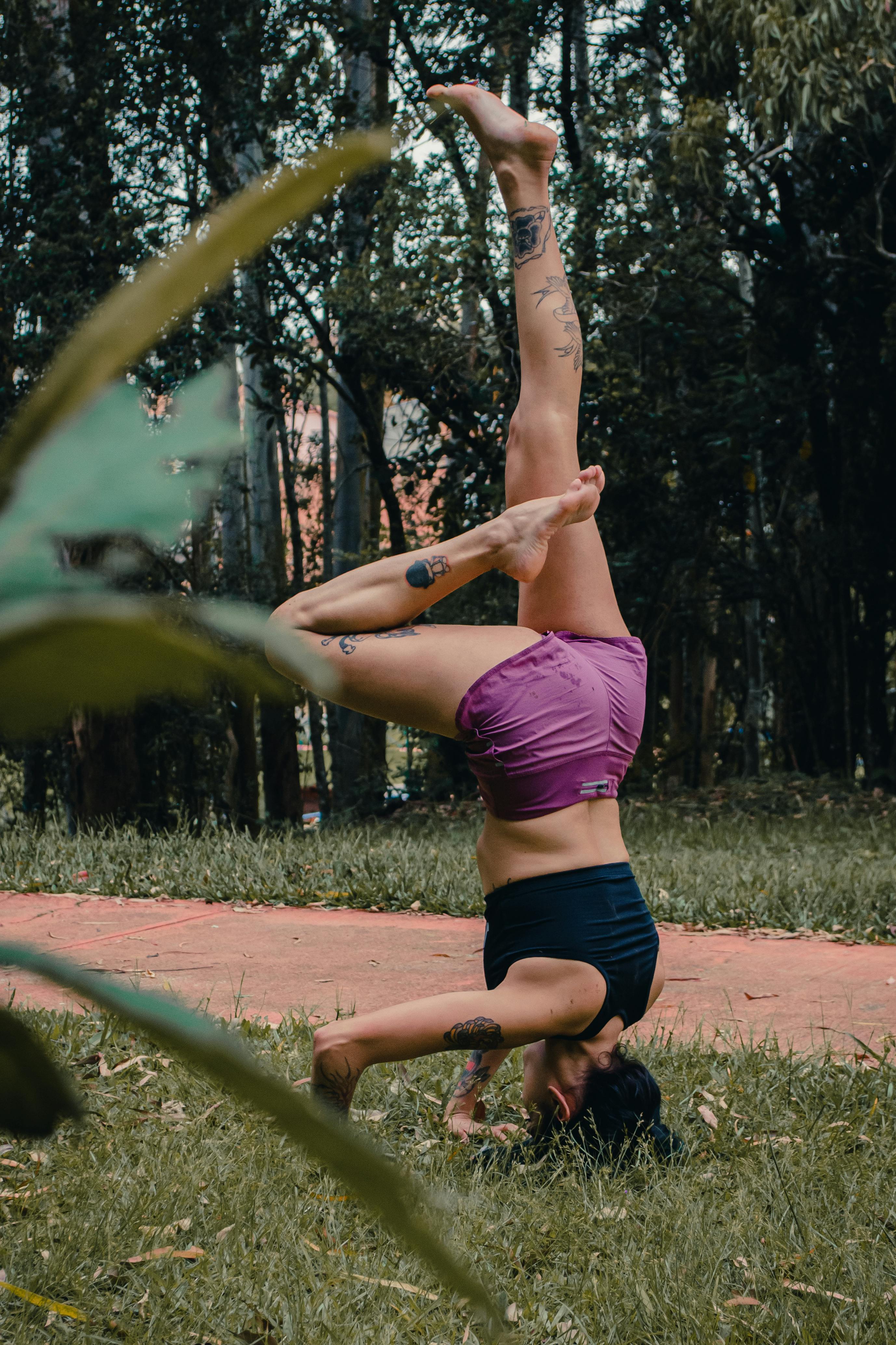 Women's athletic shorts, running, yoga, two-piece design, anti-exposure shorts, fitness, elastic, slimming leggings